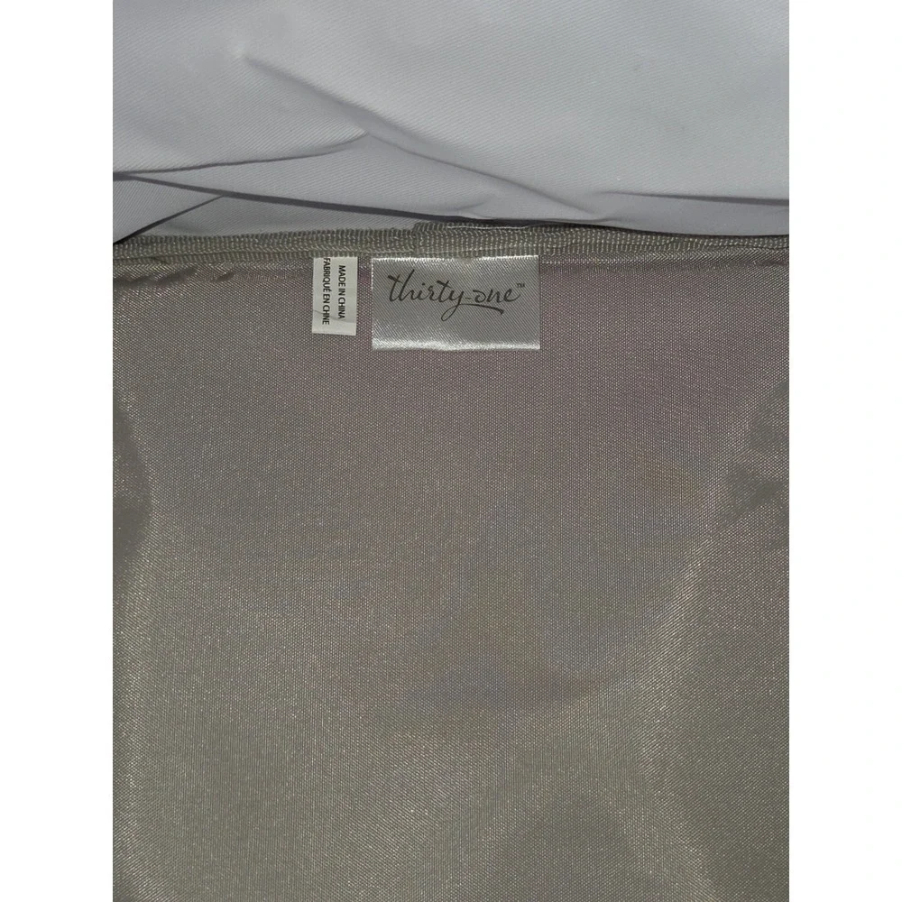 Thirty-One Tan/White Chevron Diamond Mini Storage Bin Organzier